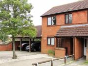 2 bedroom semidetached house for rent in Buzzacott Lane...