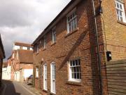 2 bedroom semidetached house for rent in Castle Ditch...