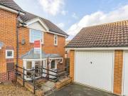 2 bedroom semidetached house for rent in Victory Way...
