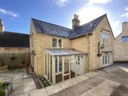 2 bedroom semidetached house for sale in Kemps Lane...