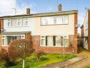 2 bedroom semidetached house for sale in Maple Road...