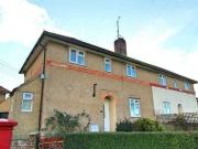 2 bedroom semidetached house for sale in Queens Road...