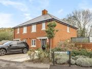 2 bedroom semidetached house for sale in Wheat Close...