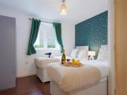 2 bedroom serviced apartments to rent