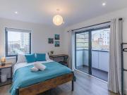 2 bedroom serviced apartments to rent