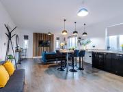 2 bedroom serviced apartments to rent