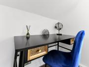 2 bedroom serviced apartments to rent