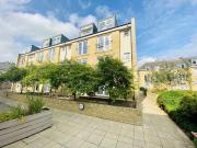 2 Bedroom Shared Living/roommate Hitchin Hertfordshire...