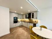 2 Bedroom Shared Living/roommate London Greater London...