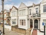 2 Bedroom Shared Living/roommate London Greater London...