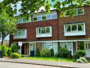 2 Bedroom Shared Living/roommate Richmond Upon Thames...