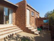 2 Bedroom Simplex in Amberfield
