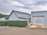 2 Bedroom Simplex in Clarendon