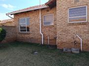 2 Bedroom Simplex in Grobler Park