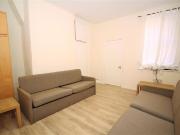 2 bedroom Student Flat to rent in Coniston Avenue,...