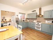 2 Bedroom Terraced House 2 Bedroom Terraced House