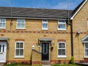 2 bedroom terraced house for rent in Albert Gardens...
