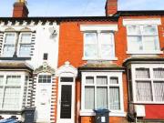 2 bedroom terraced house for rent in Ashbourne Road, B16