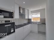 2 bedroom terraced house for rent in Baker Street,...