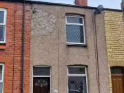 2 bedroom terraced house for rent in Beaconsfield Road,...