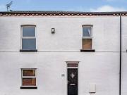 2 bedroom terraced house for rent in Beaufort Avenue...