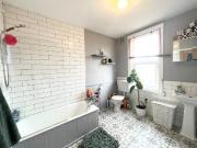 2 bedroom terraced house for rent in Beecroft Mount,...