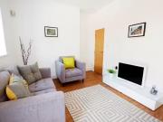 2 bedroom terraced house for rent in Belfield Road,...