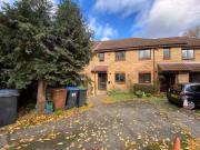 2 bedroom terraced house for rent in Bull Stag Green,...