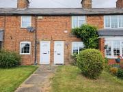 2 bedroom terraced house for rent in Bunny Lane,...