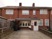 2 bedroom terraced house for rent in Castlecombe Road...
