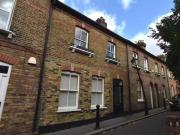 2 bedroom terraced house for rent in Chancery Lane...