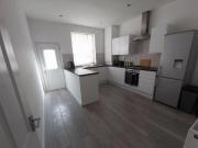 2 Bedroom Terraced House For Rent In Clifton