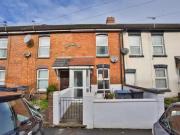 2 bedroom terraced house for rent in Coombe Valley Road,...