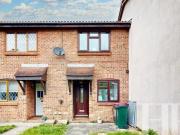 2 Bedroom Terraced House For Rent In Crawley