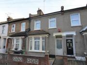 2 Bedroom Terraced House For Rent In Dartford