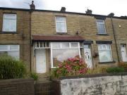 2 bedroom terraced house for rent in Darwen Road Bromley...