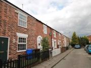 2 bedroom terraced house for rent in Davenfield Grove...