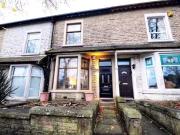 2 bedroom terraced house for rent in Earnsdale Road,...
