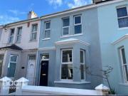 2 bedroom terraced house for rent in Gifford Place,...