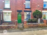 2 bedroom terraced house for rent in Hatfield Road,...