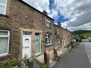 2 bedroom terraced house for rent in High Hill Grove...