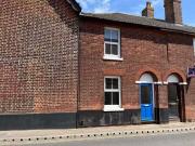 2 bedroom terraced house for rent in High Street,...