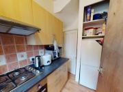 2 Bedroom Terraced House For Rent In Hyde Park