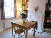 2 bedroom terraced house for rent in Keere Street,...