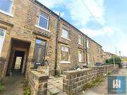2 bedroom terraced house for rent in King Street,...