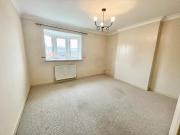 2 bedroom terraced house for rent in Lewis Crescent,...