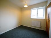 2 bedroom terraced house for rent in Lindford Drive,...