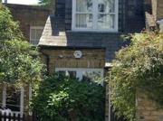 2 Bedroom Terraced House For Rent In London