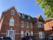 2 bedroom terraced house for rent in London Road,...