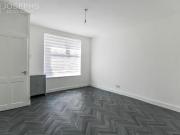 2 bedroom terraced house for rent in Longworth Street,...